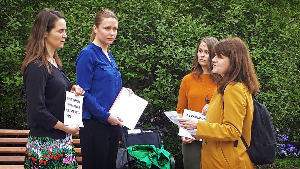 Outi Alanko-Kahiluoto, Kia Aarnio, Sanna Hyyhö ja Suvi Hoffman.