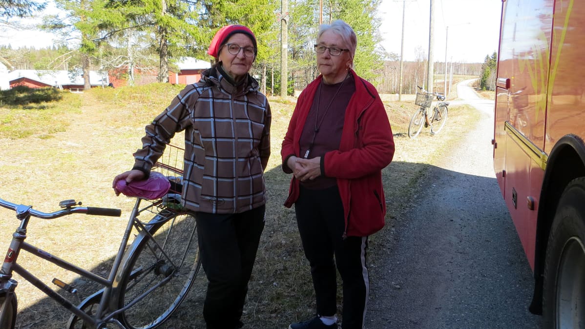 Marjatta Tervahauta ja Marja-Liisa Lammi