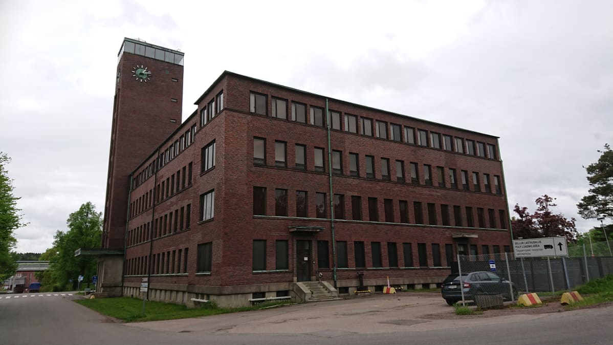 Griffin House eli entinen Kymin pääkonttori Kuusankoskella.