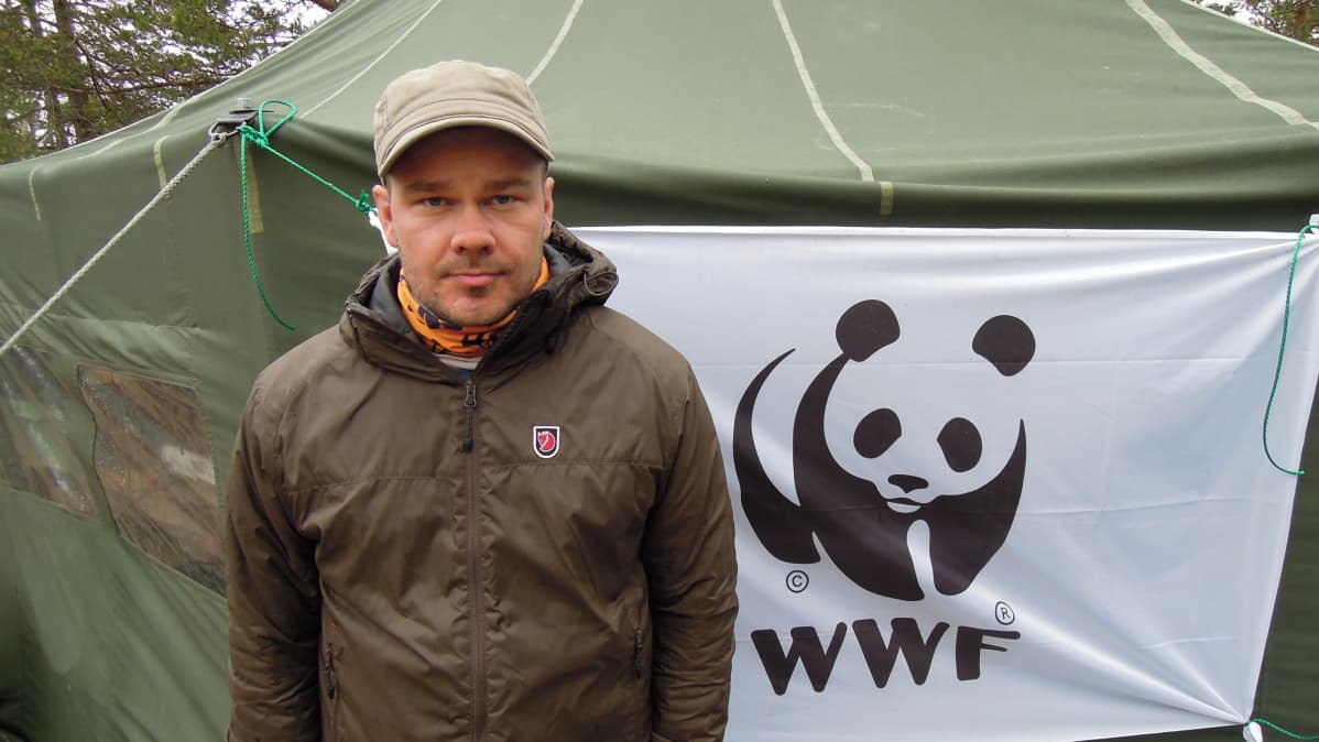 WWF:n suojeluasiantuntija Teemu Niinimäki.