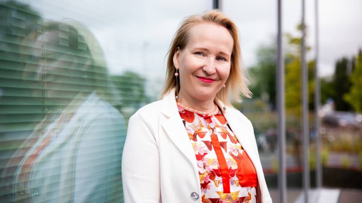 Minna Helle