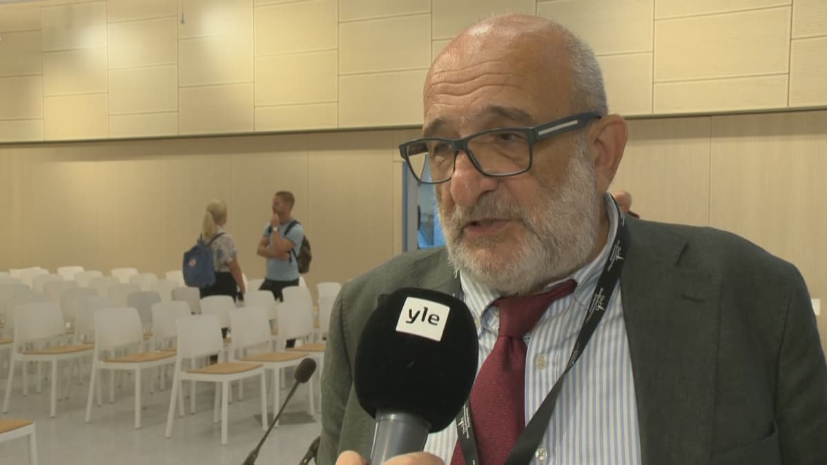 Kriminologian professori Jerzy Sarnecki Tukholman yliopistosta.