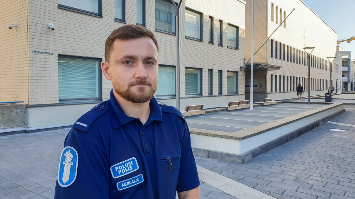 Vanhempi rikoskonstaapeli Joni Mukala.