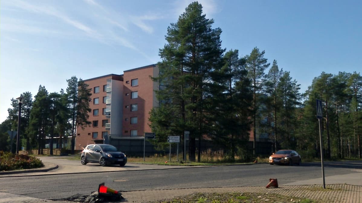 kerrostalo Kempeleessä