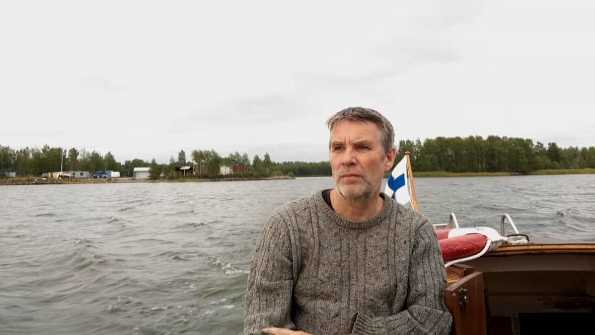 Kuvassa Esa Tarvainen