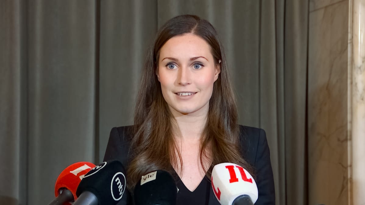 Sanna Marin pääministeriäänestyksen jälkeen jälkeen eduskunnassa lehdistötilaisuudessa 10. joulukuuta 2019.