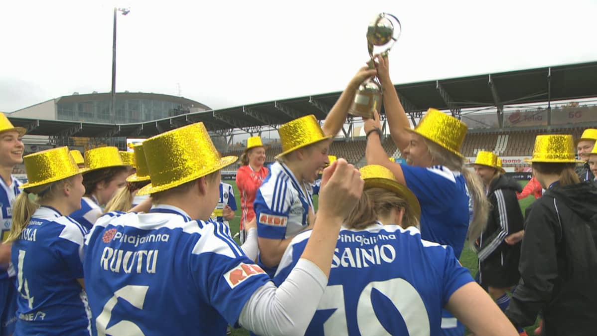 Kuvankaappaus HJK:n viimeisestä sarjaottelusta