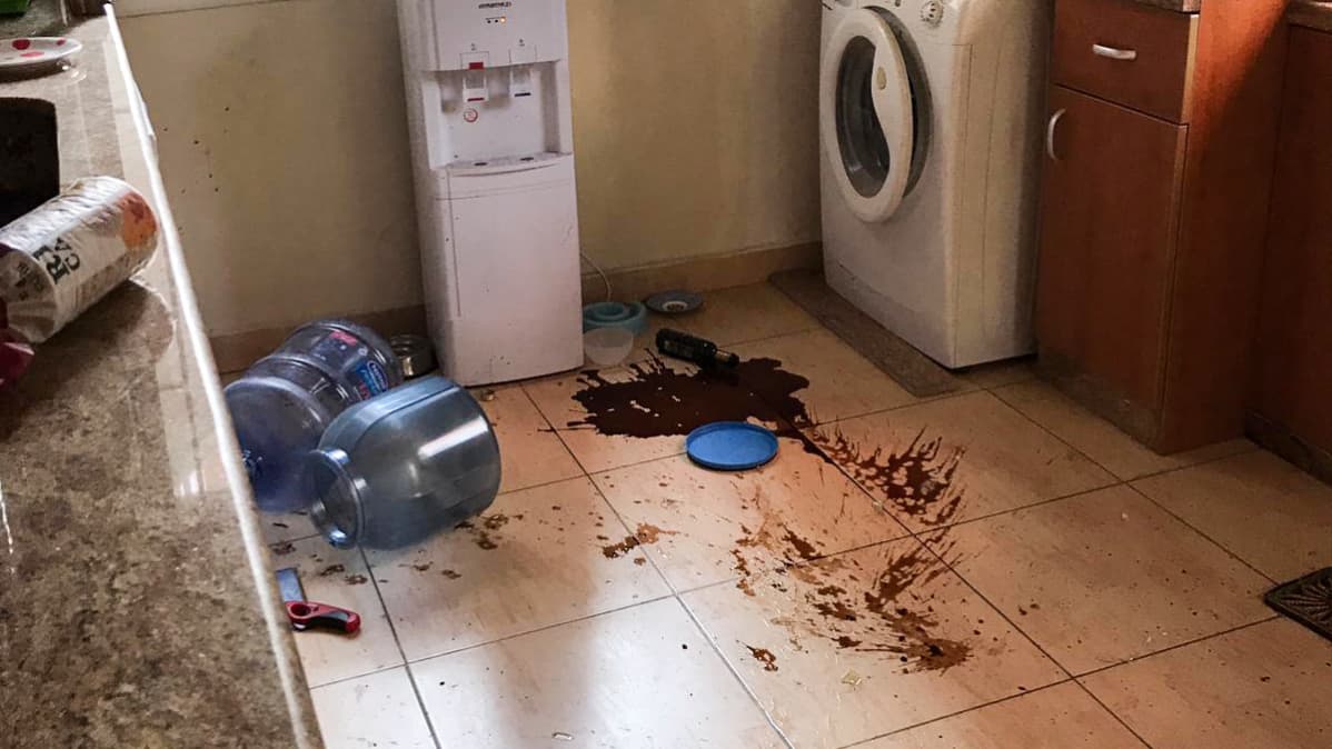 Taavi Sundellin perheen kotoa tuhoja räjähdyksen voimasta.