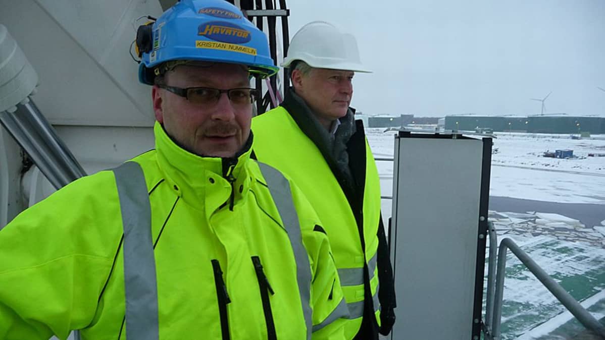 Havatorin tekninen johtaja Kristian Nummelin ja Konekeskon myyntipäällikkö Urho Voutilainen
