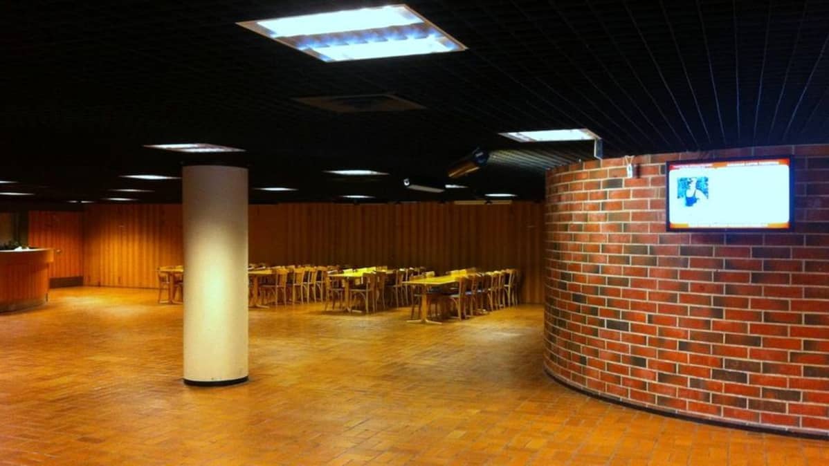 Karjalatalon aula Käpylä