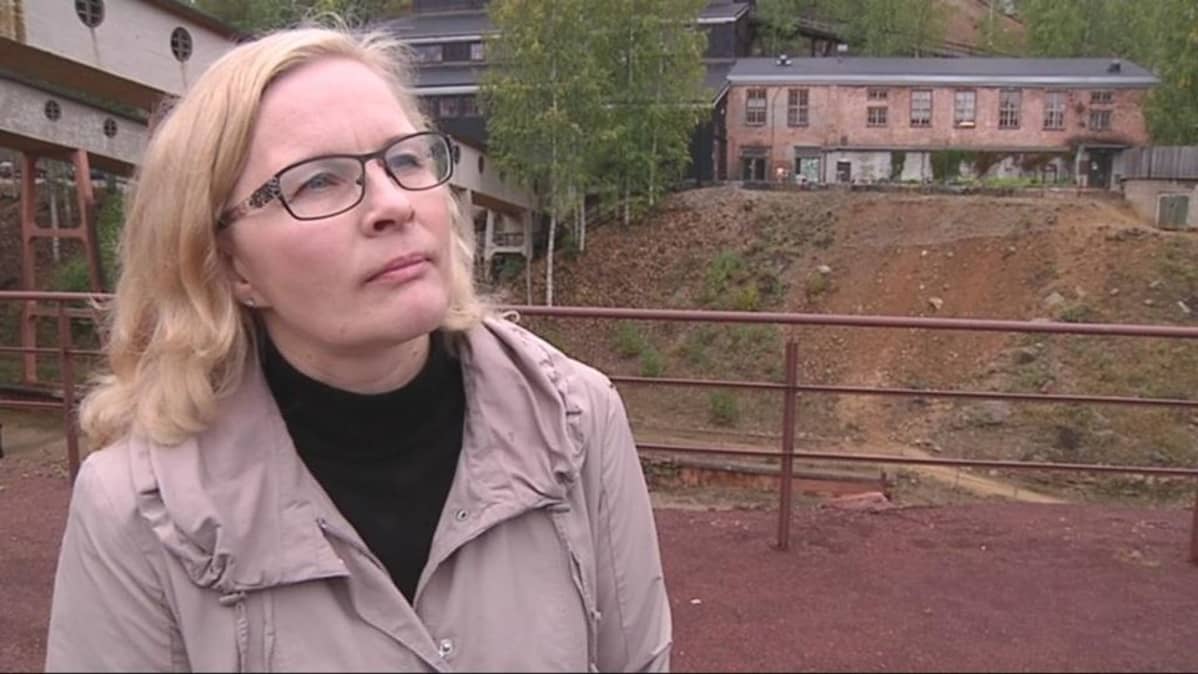 Outokummun kaupunginvaltuuston keskustalainen puheenjohtaja Hanna Huttunen