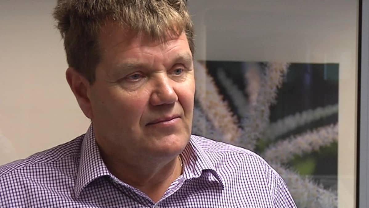 Vuosien tauon jälkeen Harry Wallin on jälleen eduskunnan jäsen.