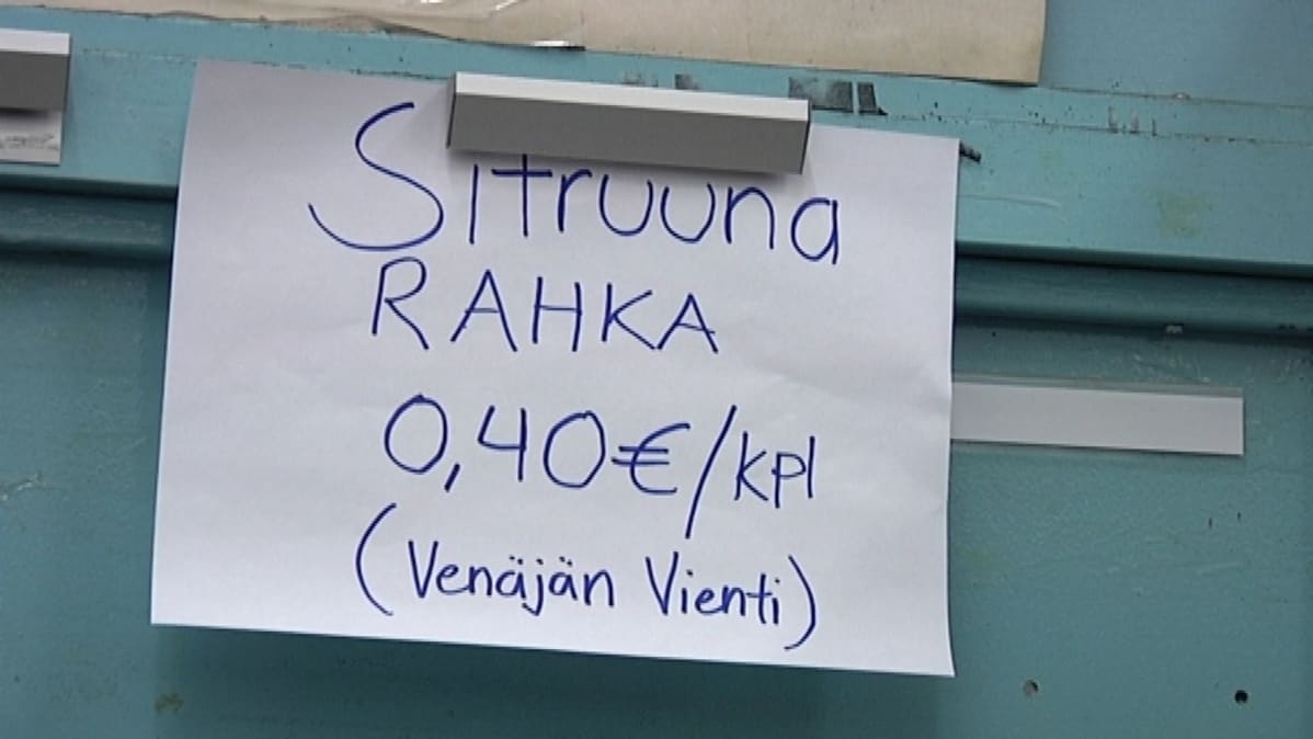 Hintalappu Valion myymälässä.