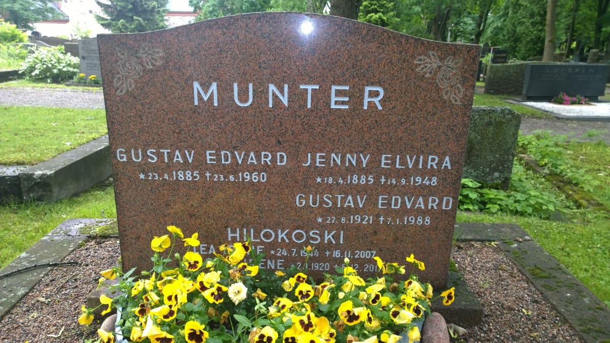 hautakivi