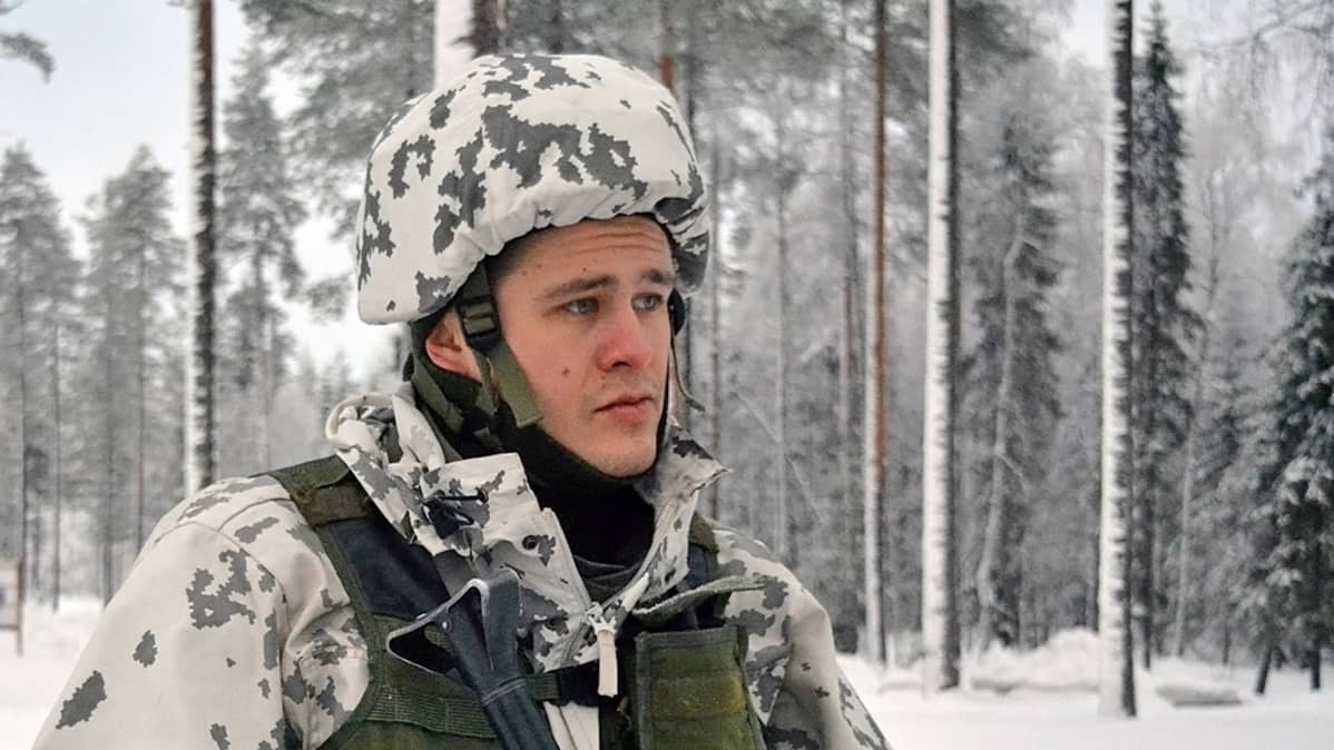 Kadetti Erno Snellman Vuosangassa.