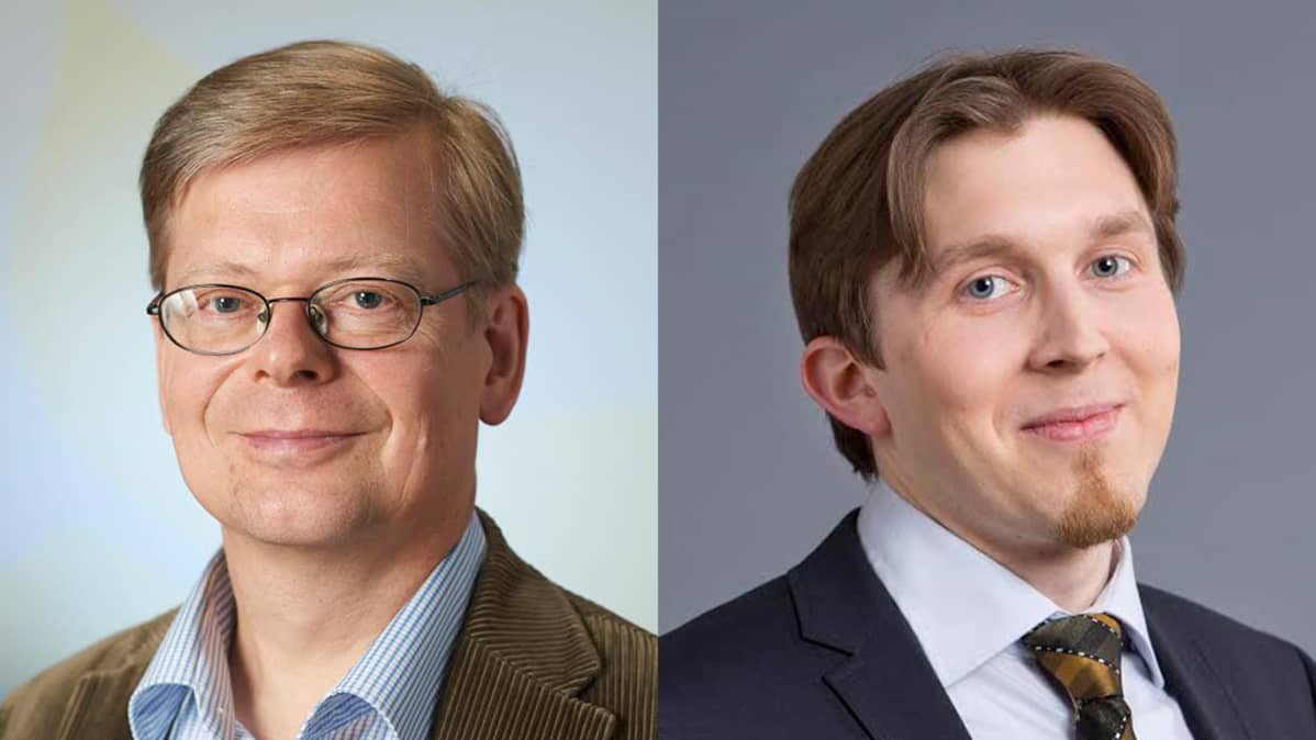 Seppo Laakso (vas.) ja ympäristöministeriön hallitussihteeri Ville Koponen