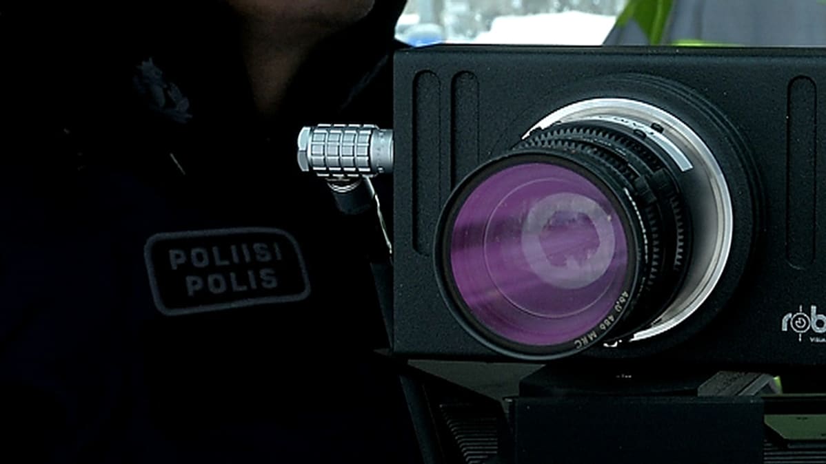 Poliisin uuden valvonta-auton kamera kuvattuna helmikuussa 2015.