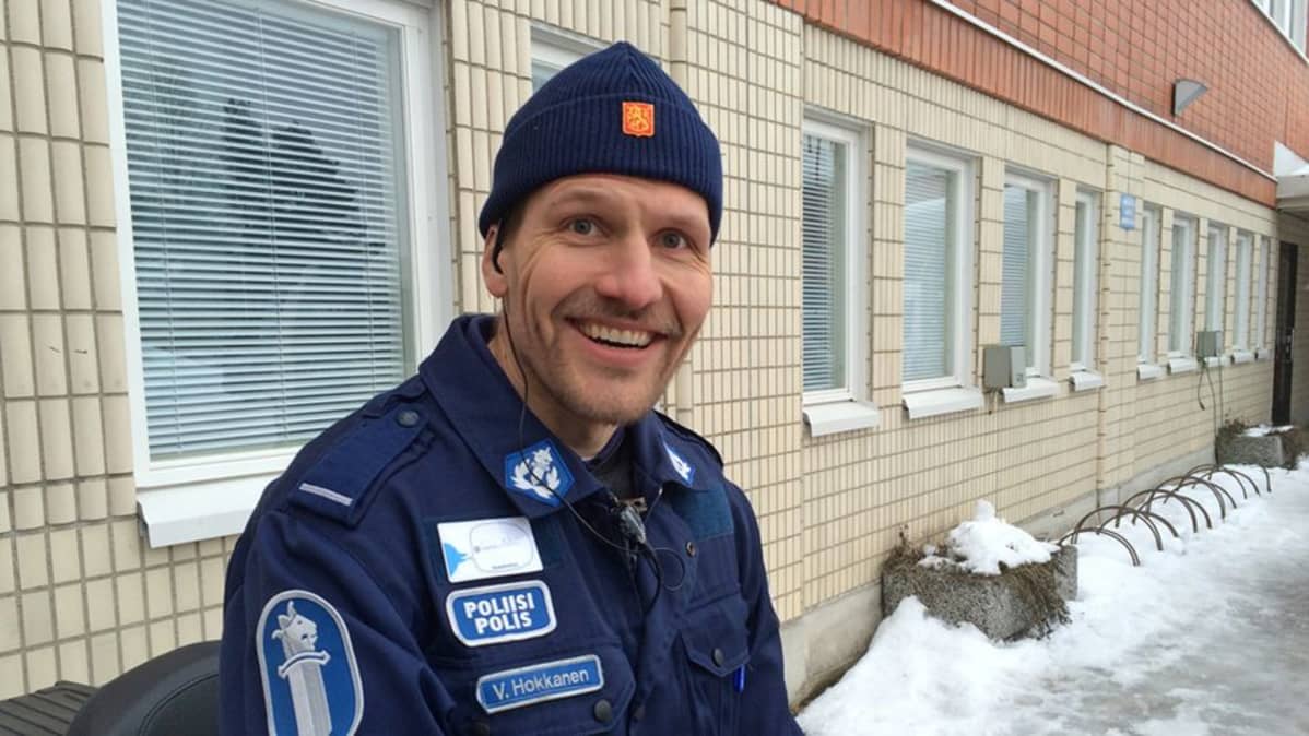 Vanhempi konstaapeli Ville Hokkanen.