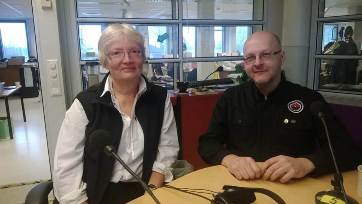 Anna-Liisa Pirhoselle ja Jukka Kososelle valokuvaaminen kuuluu jokapäiväiseen elämään.
