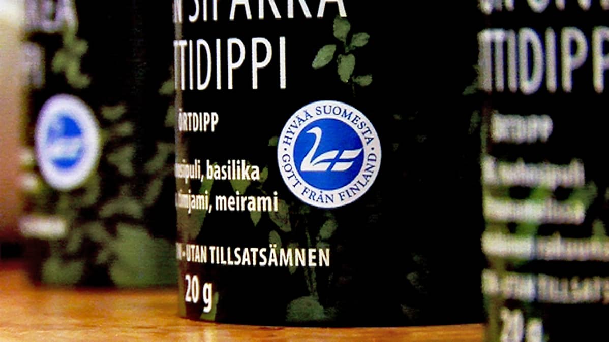 Joutsenmerkki lähiruokadipin kyljessä.