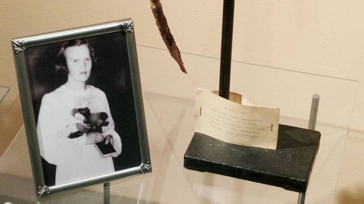 Kylliki Saaren valokuva Keskusrikospoliisin Rikosmuseossa.