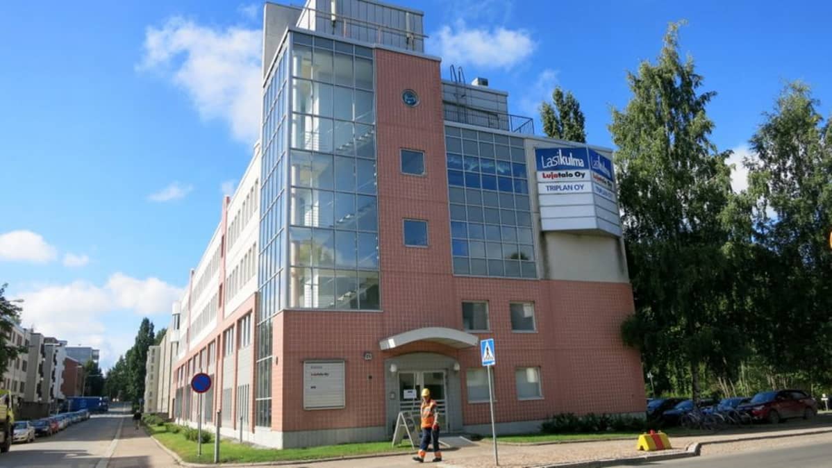 Kummilan entinen pääkonttori Hämeenlinnassa