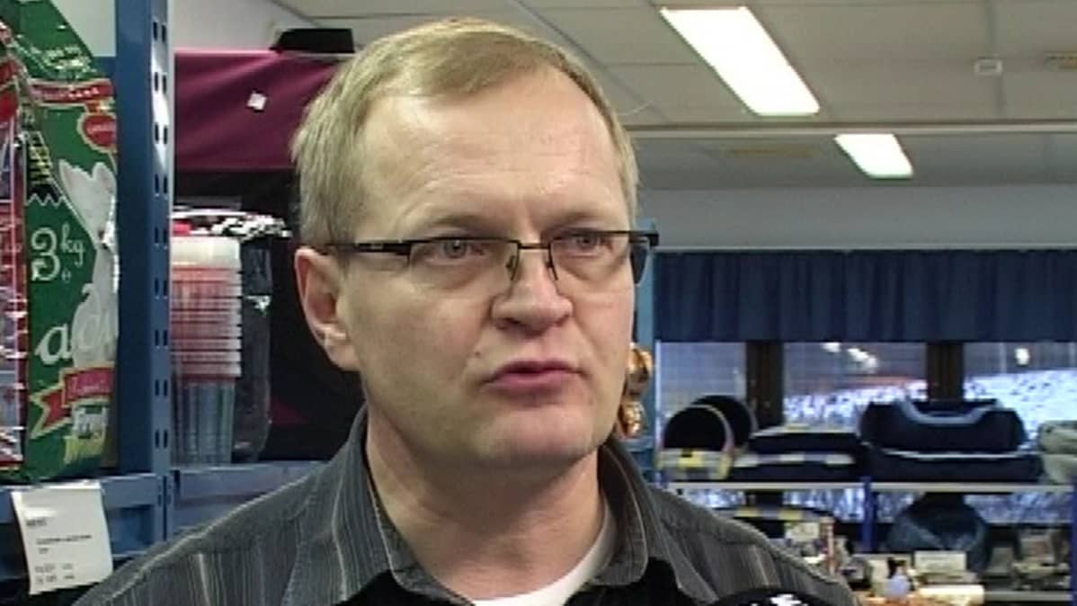 Teuvo Martikainen.