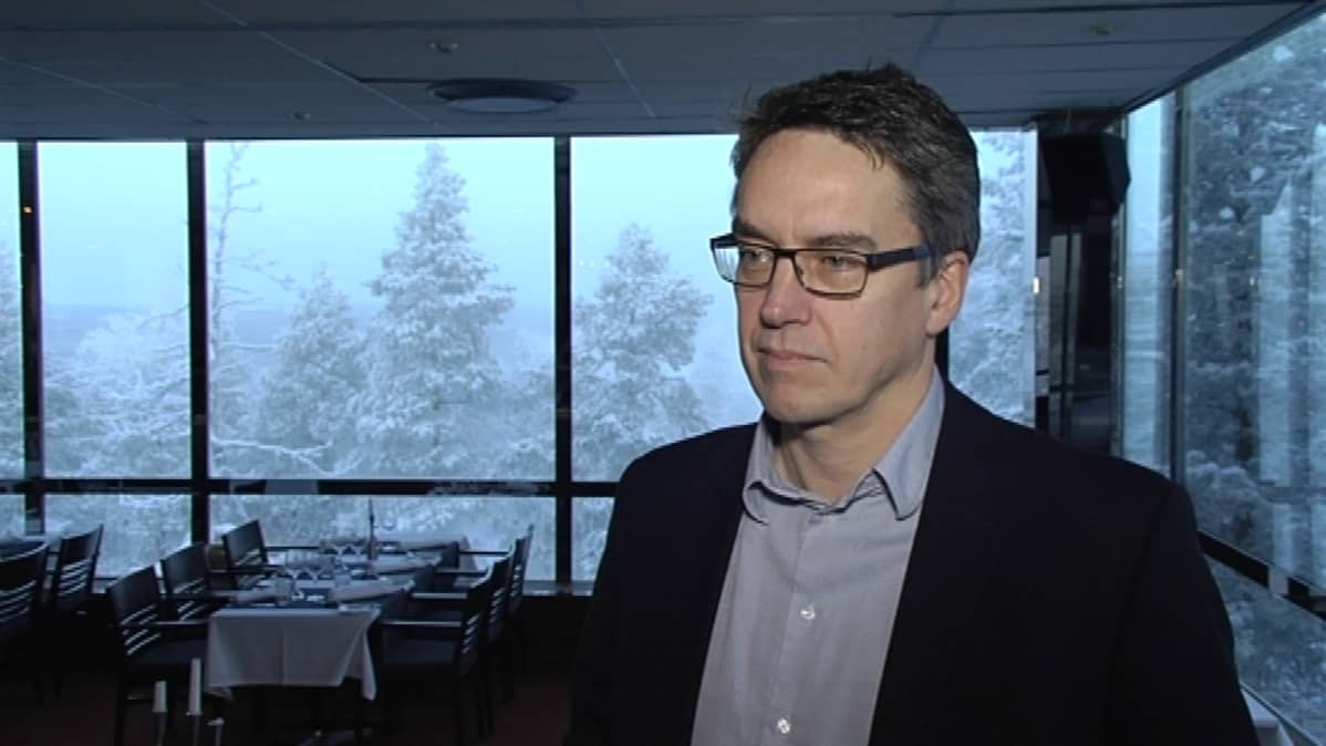 Lapland Hotels -ketjun toimitusjohtaja Ari Vuorentausta