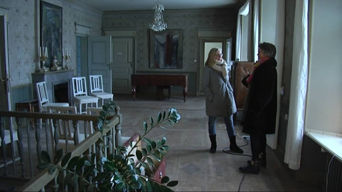 Brinkhallin kartanon halli