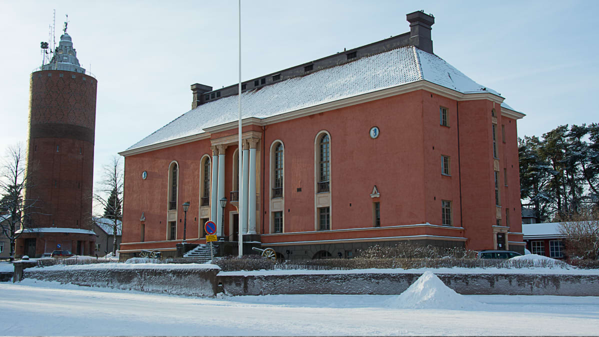 Kokkolan vesitorni ja kaupunginteatteri