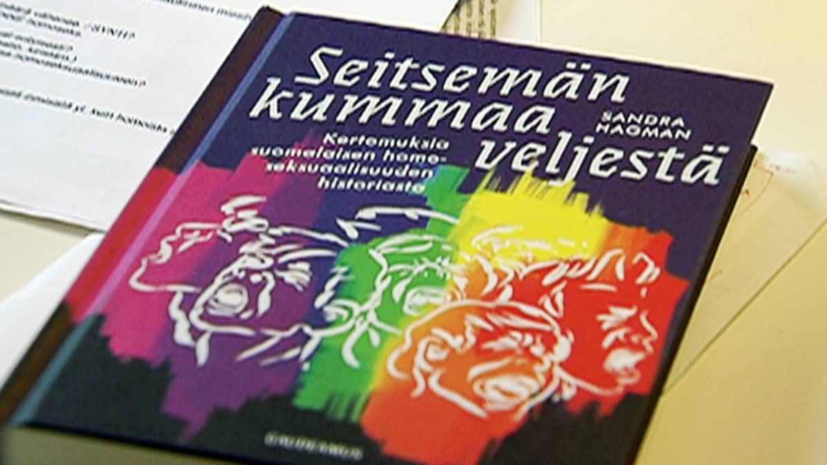 Historioitsija Sandra Hagmanin teos Seitsemän kummaa veljestä.