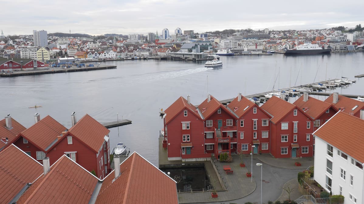 Stavangerin taloja. Asunnot eivät käy kaupaksi Stavangerin öljykaupungissa.