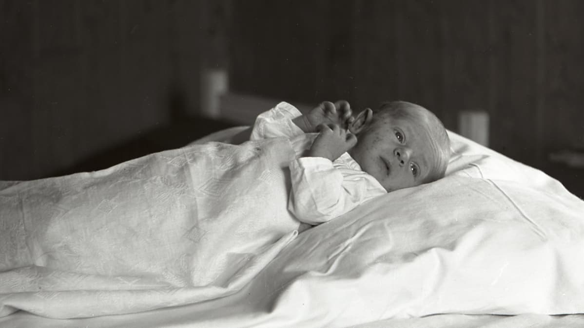 Ristiäiskuva Ristijärveltä 1900-luvun alusta.