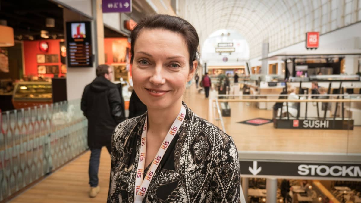 Itis kauppakeskusjohtaja Kirsi Feirikki