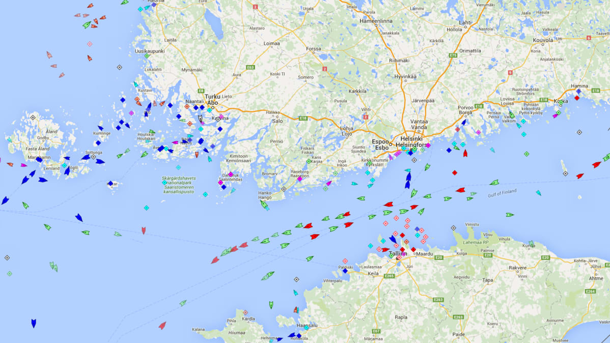 Suomenlahden laivatilanne MarineTrafficin sivustolla.