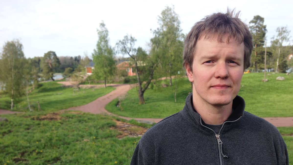 Perunanviljelijä Jonas Lundberg.