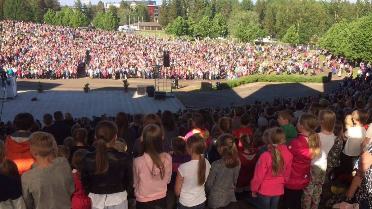 Suomen suven avaus.
