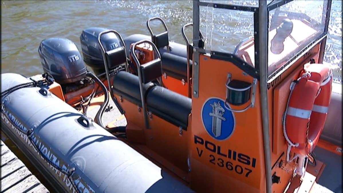Pohjanmaan poliiislaitoksen uusi valvontavene.