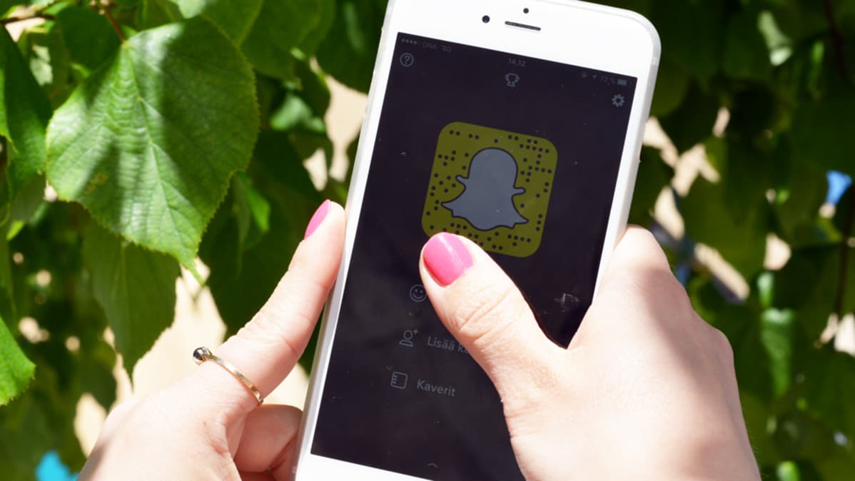 Snapchat-sovellus auki puhelimen näytöllä.