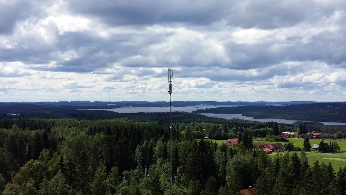 Telemasto Koikkalan kylässä Juvalla.