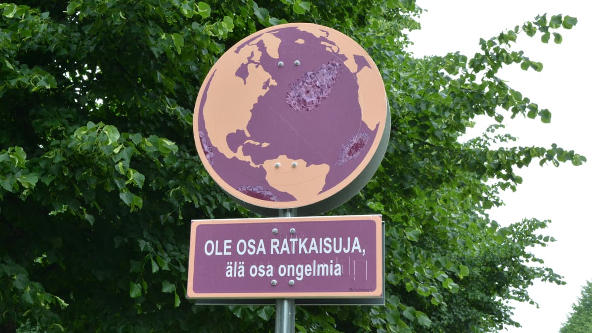 Liikennemerkkitaidetta: Ole osa ratkaisua