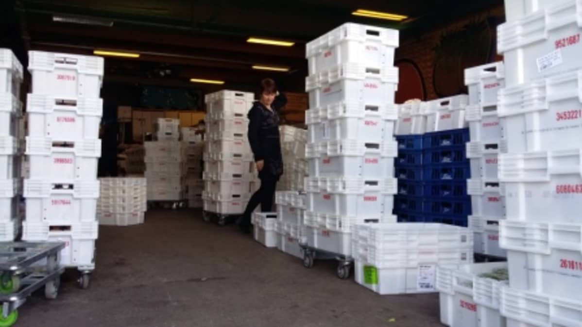 leipäjono myllypuro helsinki ruoka-apu elintarvikejakelu köyhyys