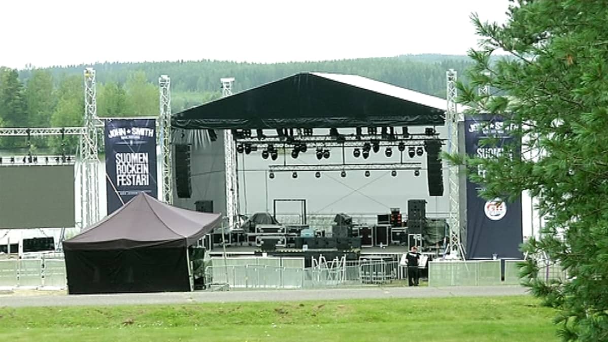 Uuden rock-festivaalin lava nousee järvimaisemiin Laukaan Peurungass.a