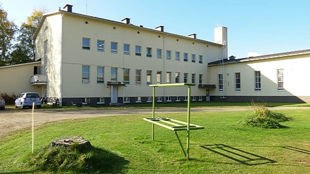 Laukaan avovankila.
