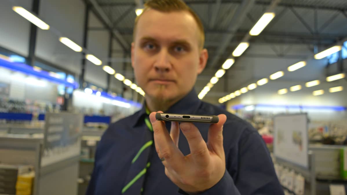 Kajaanin Gigantin teleosaston osastopäällikkö Sauli Holappa.