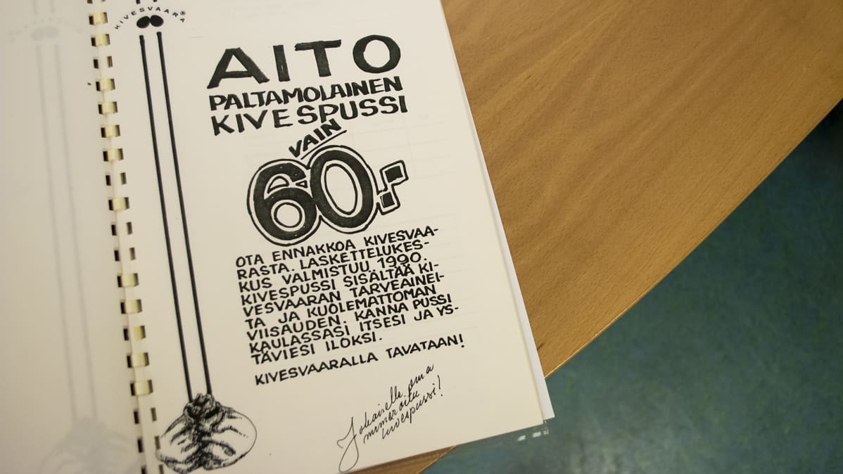 Matkamuisto kivespussi