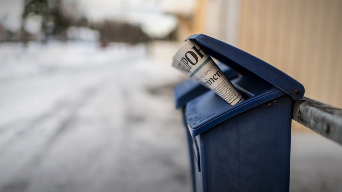 Keskipohjanmaa-lehti postilaatikossa.