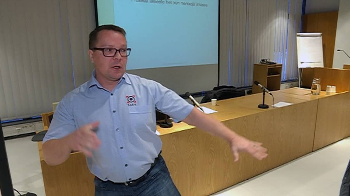 T-Safe turvakoulutuksen pääkouluttaja Tomi Sikanen