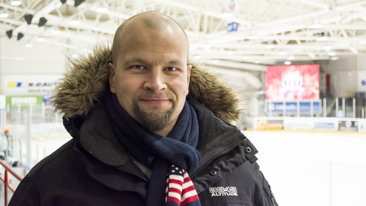 Entinen jääkiekkoilija Jarkko Heikkinen.