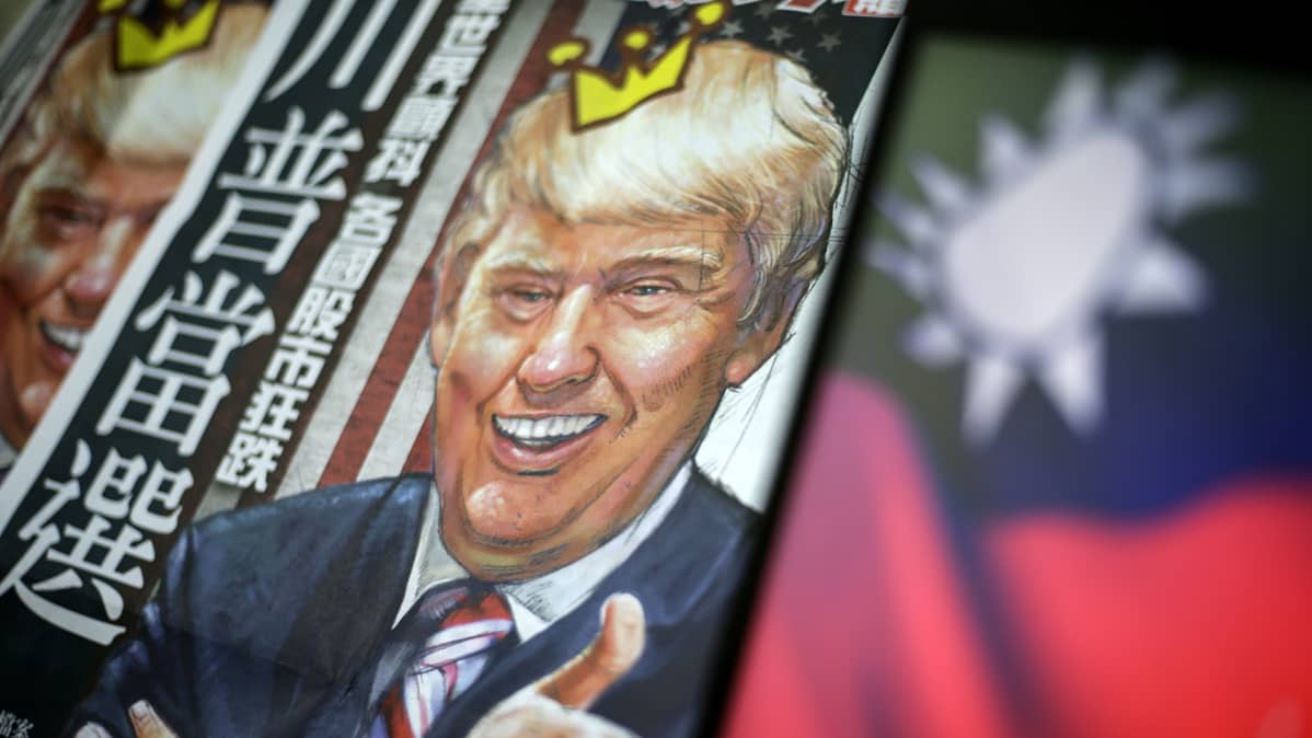 Donald Trumpin kuva taiwanilaisen sanomalehden kannessa.